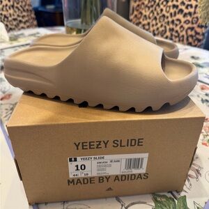 Adidas Yeezy Slide Pure